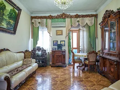 квартира за адресою Богдана Хмельницького вул., 27