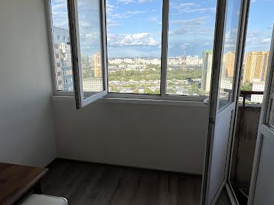 квартира за адресою Юрія Кондратюка вул., 7