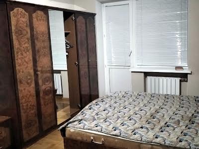 квартира за адресою Турівська вул., 29