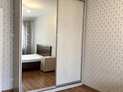 квартира за адресою Урлівська вул., 15