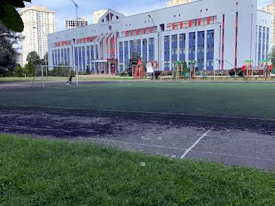 квартира за адресою Урловськая, 11А