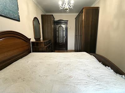 квартира за адресою Митрополита Василя Липківського вул. (Урицького), 17