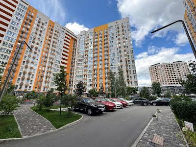 квартира за адресою Берестейський просп. (Перемоги), 67-Б