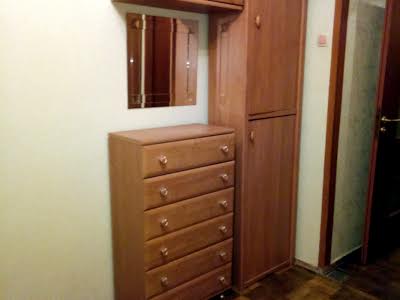 квартира по адресу Ольжича ул., 21