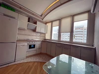 квартира по адресу Авиаконструктора Игоря Сикорского ул. (Танковая), 1-Б