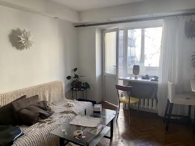квартира за адресою Саксаганського вул., 88