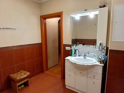 квартира по адресу Анны Ахматовой ул., 43