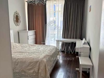 квартира за адресою Дегтярна вул., 7