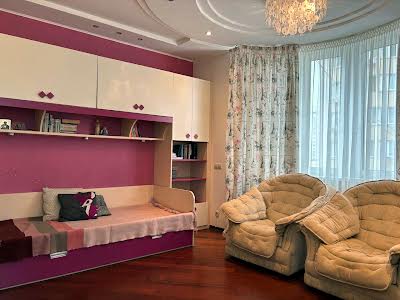 квартира за адресою Дніпровська набережна вул., 19