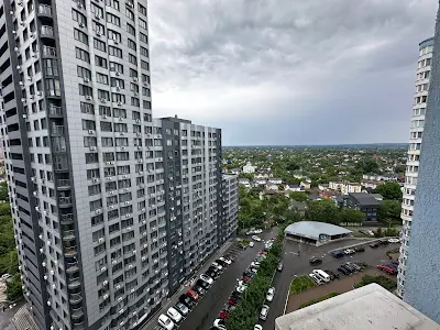 квартира за адресою Дніпровська набережна вул., 26