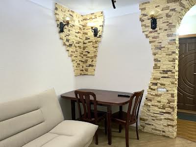 квартира за адресою Берестейський просп. (Перемоги), 17