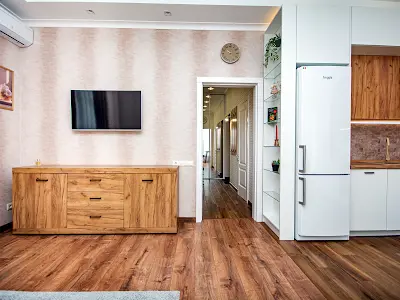 квартира за адресою Підлісна вул., 21