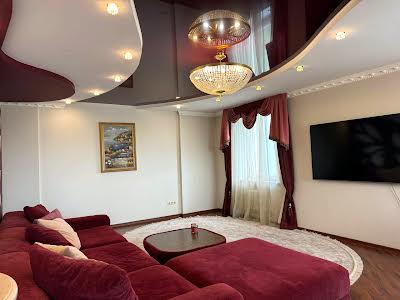 квартира за адресою Верховинна вул., 37