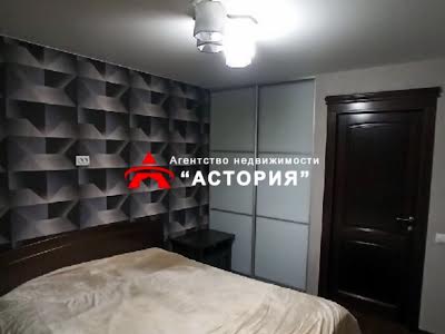 квартира по адресу Полякова, 25