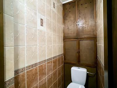 квартира по адресу Драгоманова ул., 44а