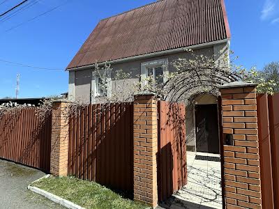 дом по адресу с. Лесники, Тарасовая Нива ул., 1