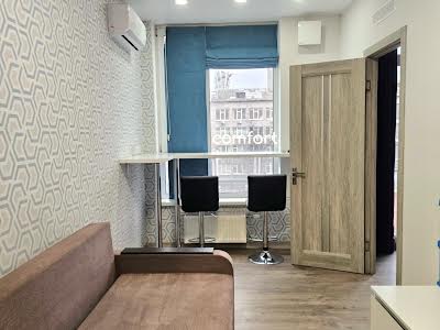 квартира за адресою Соборності просп. (Возз'єднання), 17 к2