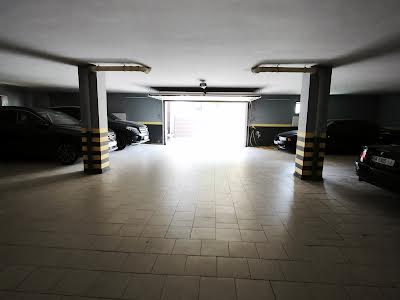 квартира за адресою Лук'янівська вул., 21-Б