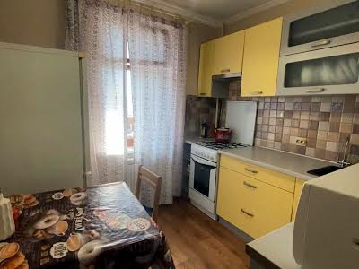 квартира за адресою Оноре де Бальзака вул., 65