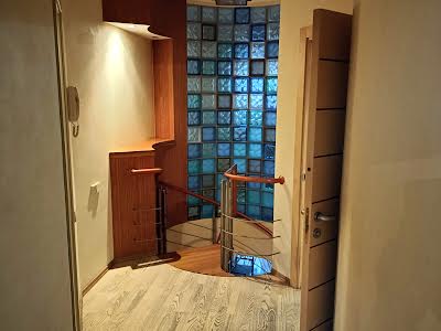 квартира за адресою Павла Тичини просп., 2