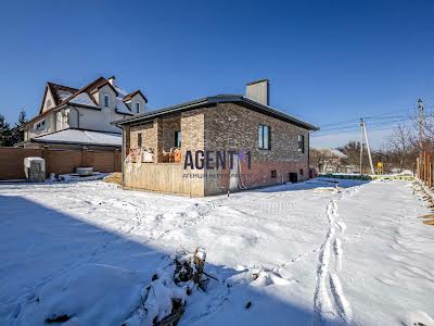 будинок за адресою с. Петропавлівська борщагівка, Весняна вул.