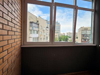 квартира за адресою Панаса Мирного вул., 8