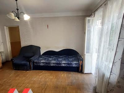 квартира за адресою Саперне Поле вул., 45