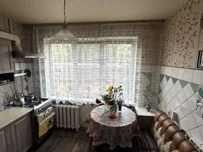квартира по адресу Николая Ушакова ул., 14