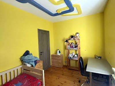будинок за адресою смт. Калинівка, провулок Зоряний, 2