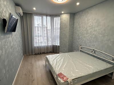 квартира по адресу Молодіжна, 2