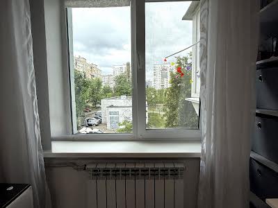 квартира за адресою Миколи Кибальчича вул., 21