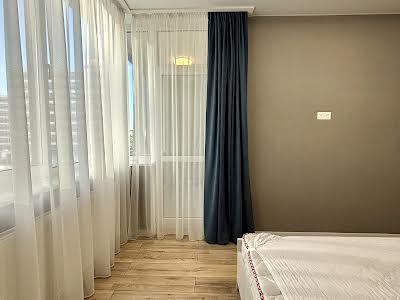 квартира по адресу Олександра Олеся ул., 6а