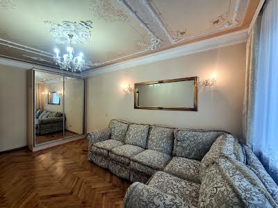 квартира по адресу Киев, Панаса Мирного ул., 11