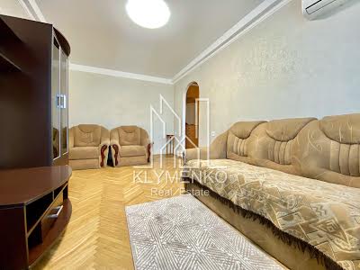 квартира за адресою Ентузіастів вул., 7