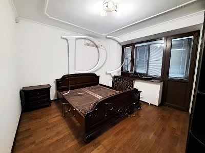 квартира за адресою Антоновича вул. (Горького), 122