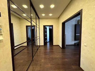 квартира за адресою Науки, 28
