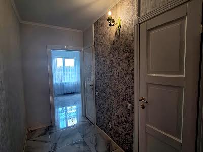 квартира по адресу Здолбуновская ул., 13