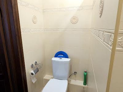 квартира за адресою с. Святопетрівське, Тараса Шевченка бульв., 5