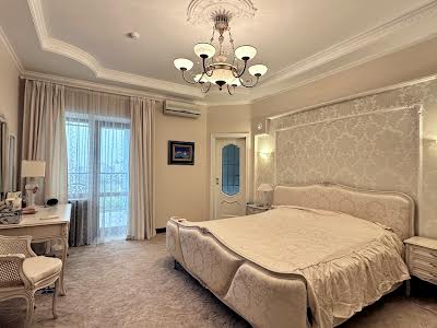 квартира за адресою Тополева вул., 4-8