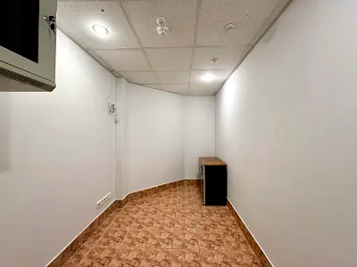 комерційна за адресою Тараса Шевченка бульв., 35