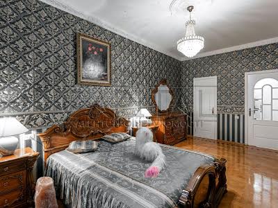 квартира за адресою Андрія Верхогляда вул. (Михайла Драгомирова), 4