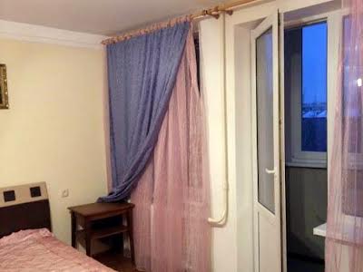 квартира за адресою Празька вул., 17