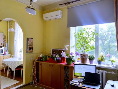 квартира за адресою Велика Васильківська вул. (Червоноармійська), 71/6