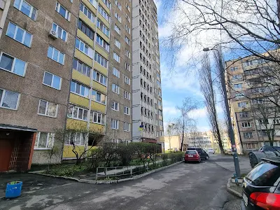 квартира по адресу Героїв Космосу ул., 19-А