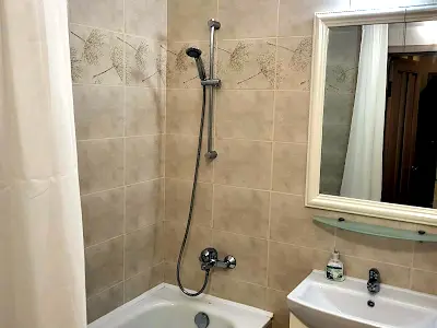 квартира за адресою Регенераторна вул., 4к2