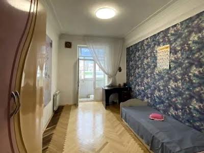 квартира за адресою Будівельників вул., 38/14