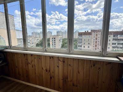 квартира по адресу Натальи Ужвий ул., 10