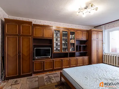 квартира по адресу Ларисы Руденко ул., 3-Б