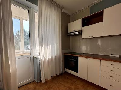 квартира за адресою Почайнинська вул., 25/49