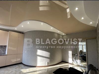 квартира за адресою Велика Васильківська вул. (Червоноармійська), 71